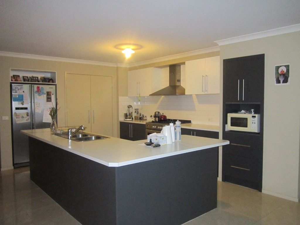 34 Melington Drive, Lyndhurst, VIC 3975