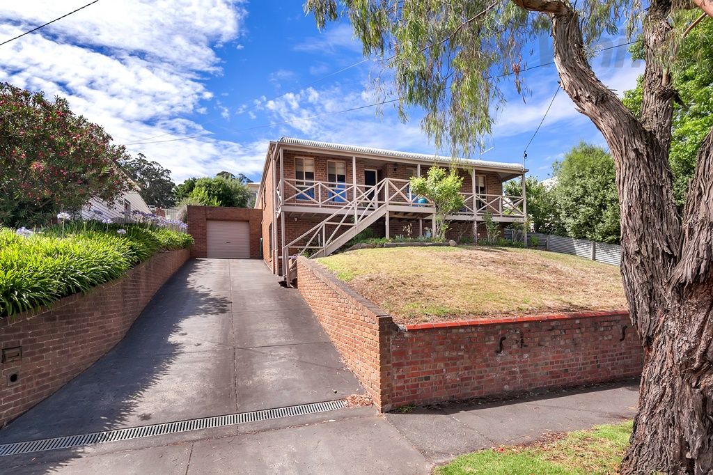 617 Barkly Street, Golden Point, VIC 3350