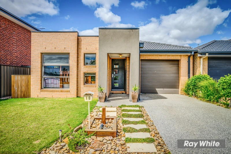 10 MONET Drive, Truganina, VIC 3029
