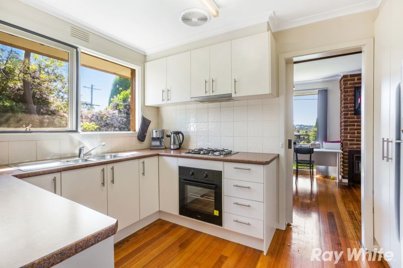 6 Helpmann Street, Wantirna South, VIC 3152