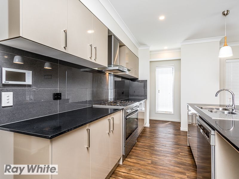 19 Stradbroke Street, BURPENGARY EAST, QLD 4505