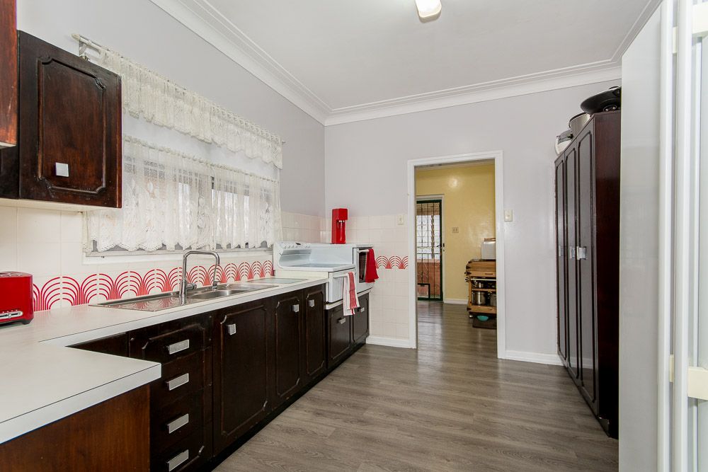 63 Nash Street, Sandgate, QLD 4017