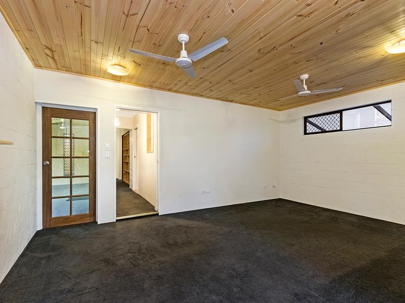 32 Robert Towns Crescent, Condon, QLD 4815
