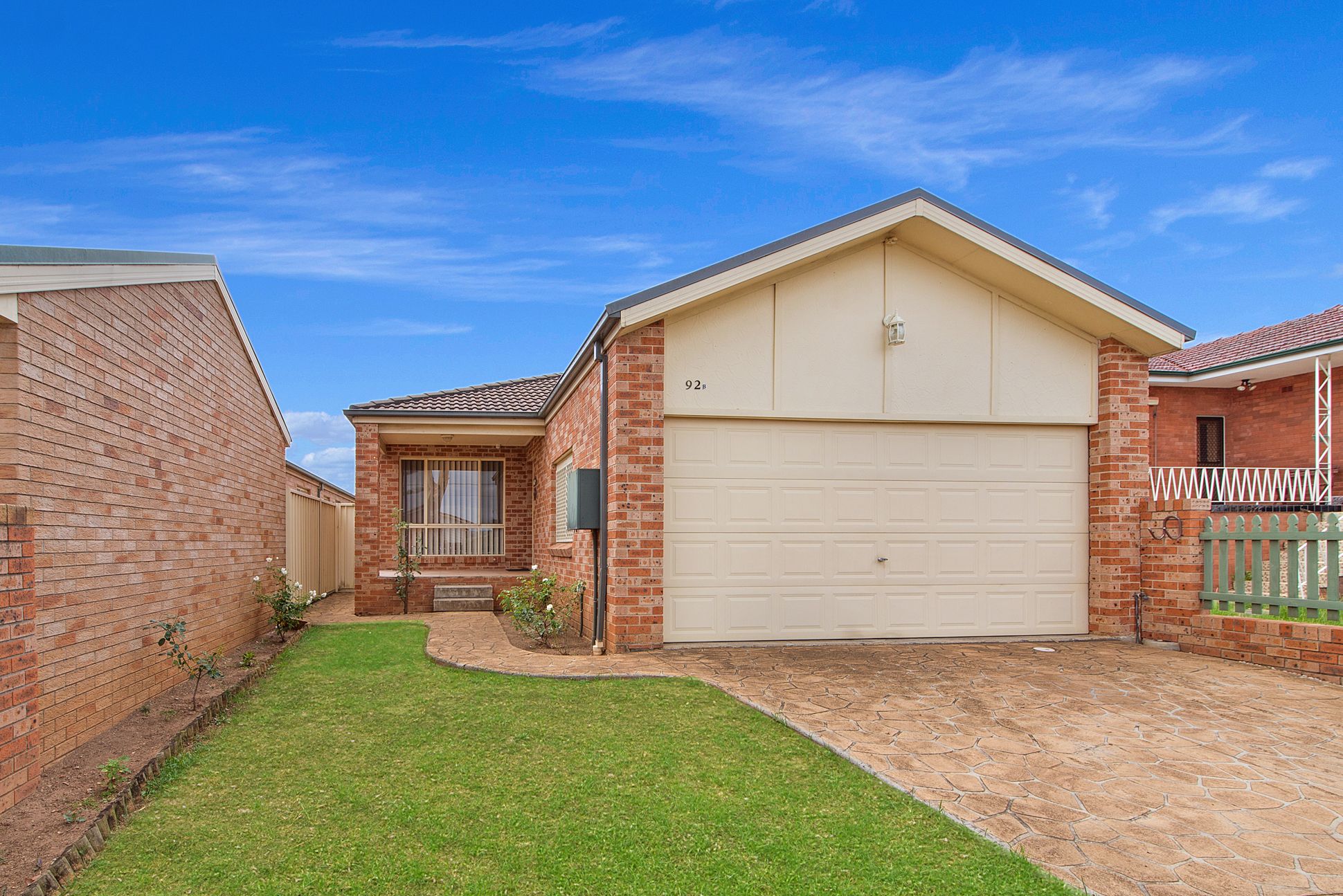 92B Canterbury Road, Glenfield, NSW 2167
