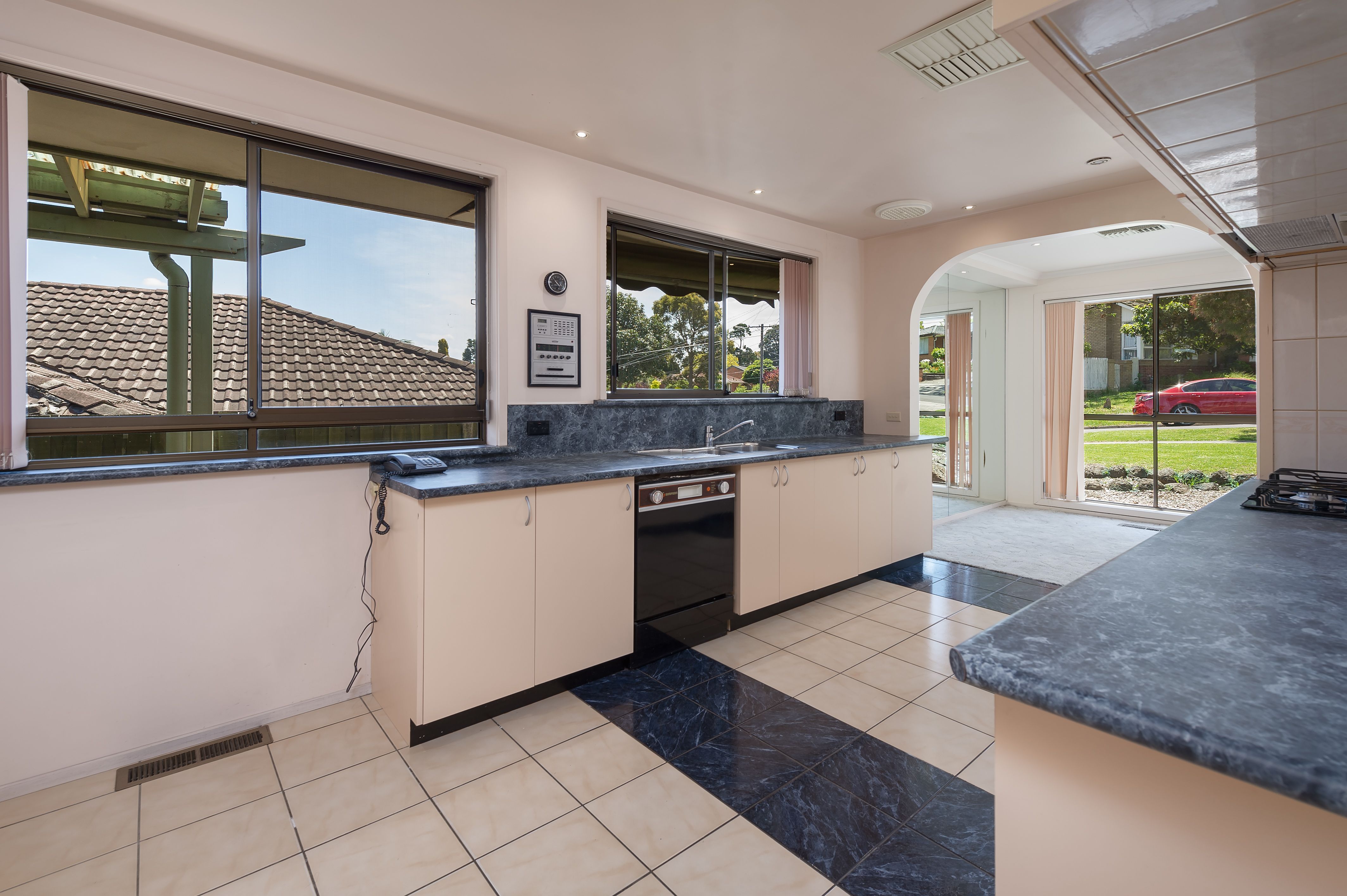 25 Neilsen Crescent, Bundoora, VIC 3083