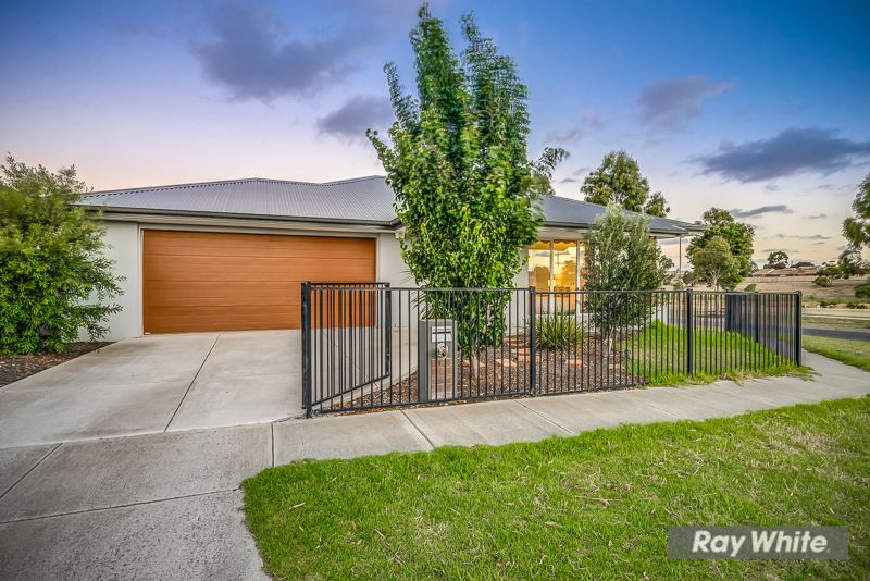 49 Rockpool Road, Truganina, VIC 3029