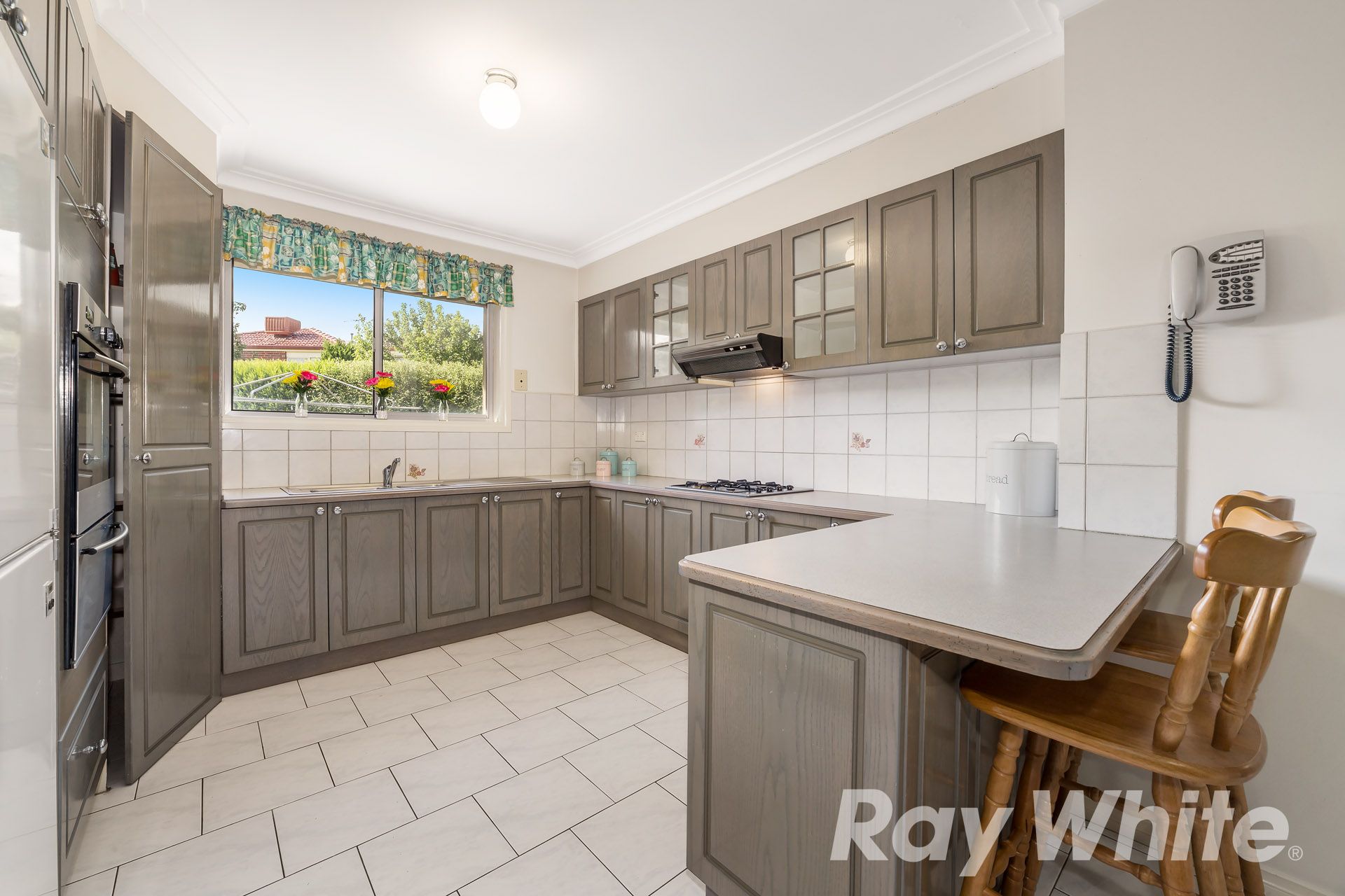 15 Valadero Court, Mill Park, VIC 3082