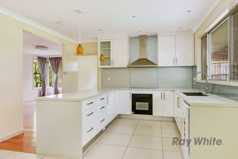 15 Greenvale Grove, Hornsby, NSW 2077