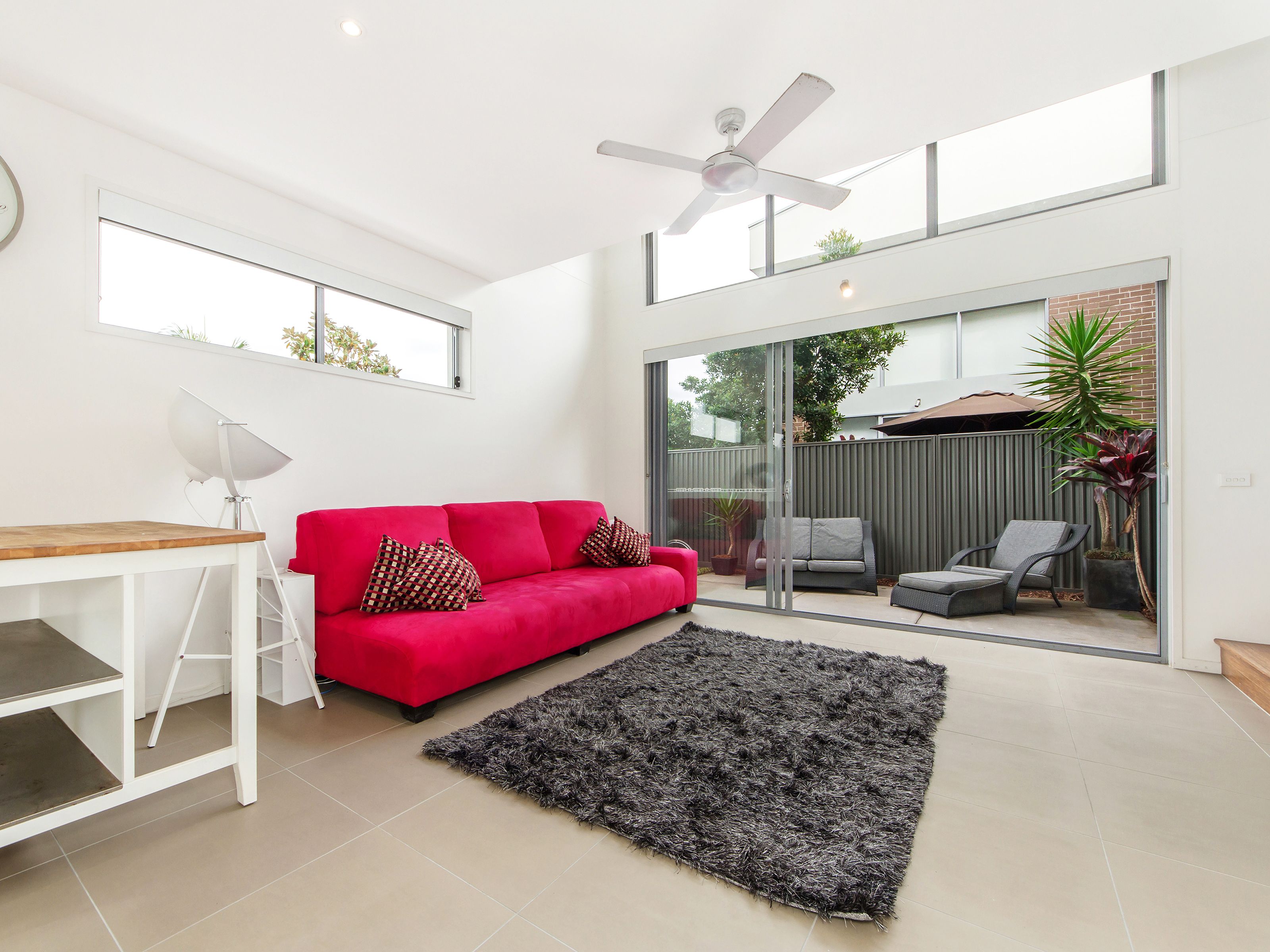 30 Lakefront Crescent, Varsity Lakes, QLD 4227