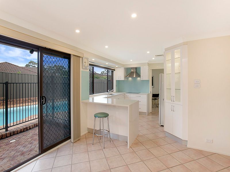 33 Spoonbill Avenue, Woronora Heights, NSW 2233