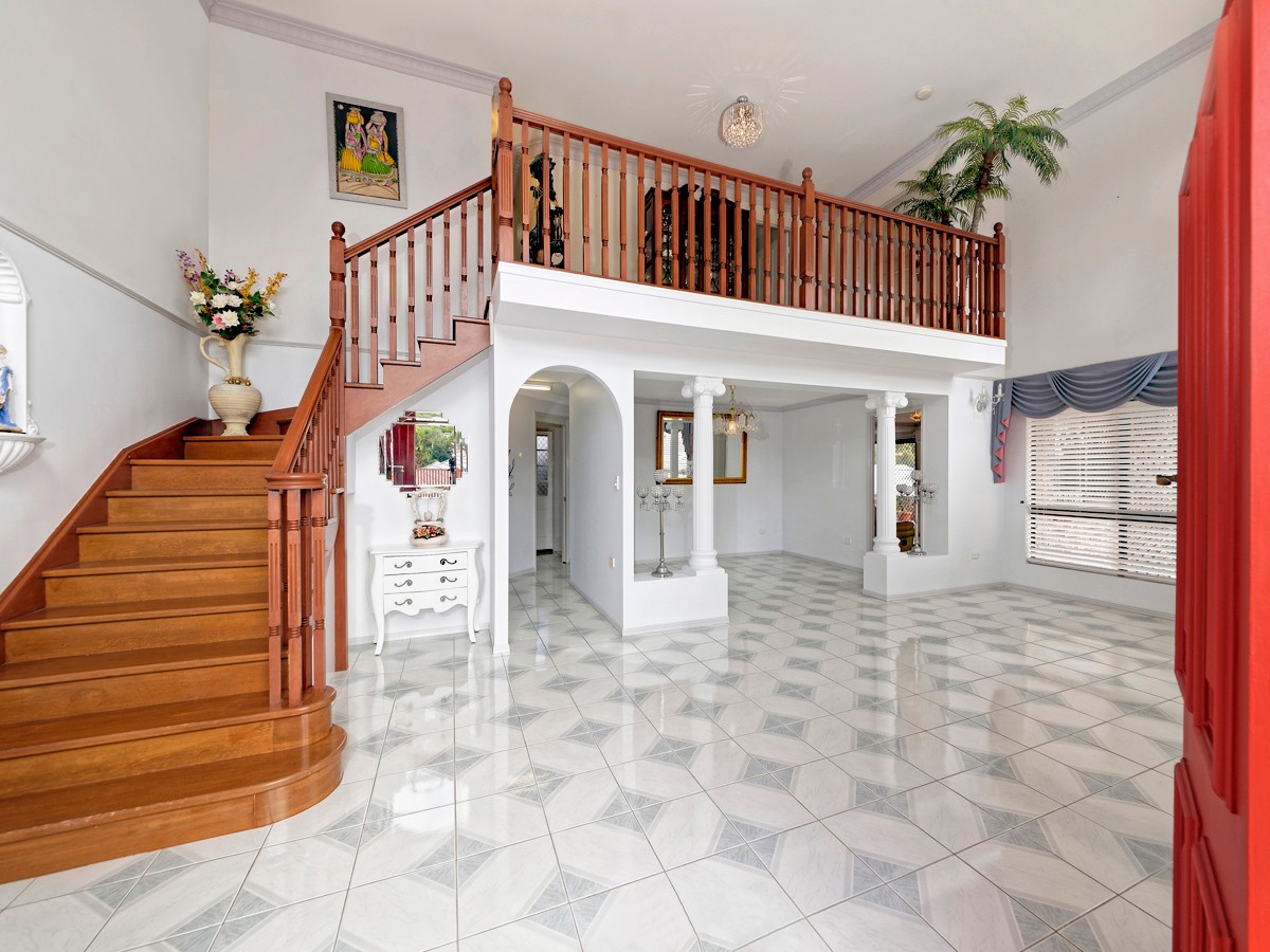 7 Shuttle Place, Bridgeman Downs, QLD 4035