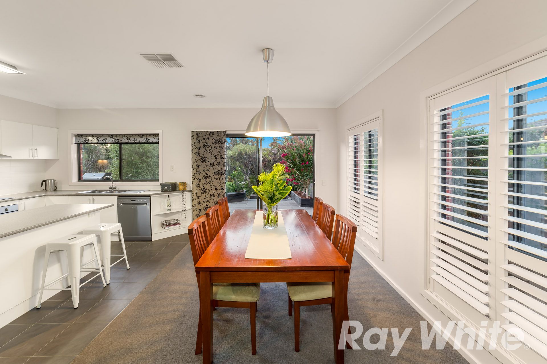 8 Sanctuary Court, Diamond Creek, VIC 3089