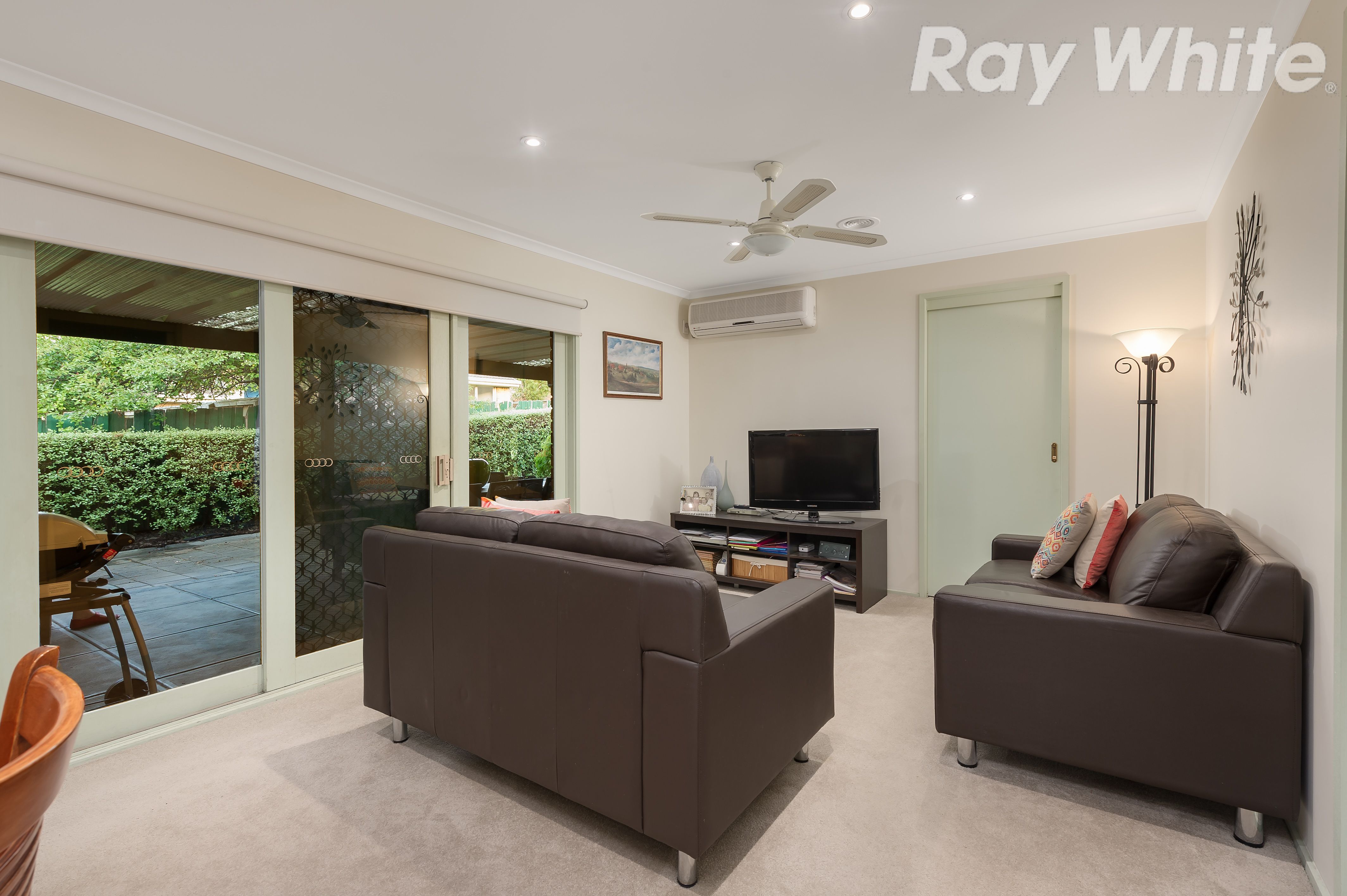 30 Kempston Street, Greensborough, VIC 3088