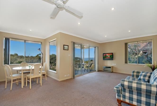 4 Gilwell Close, Fennell Bay, NSW 2283