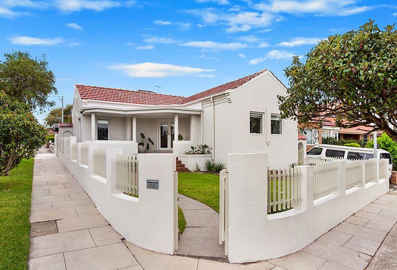 74 Henley Marine Drive