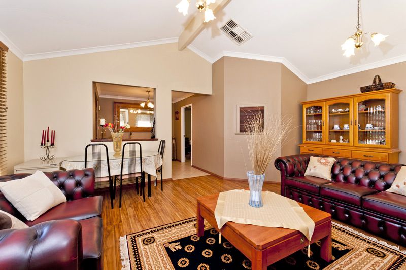 10 Scotia Place, Morley WA 6062