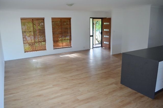 25 Shores Drive, Yamba, NSW 2464