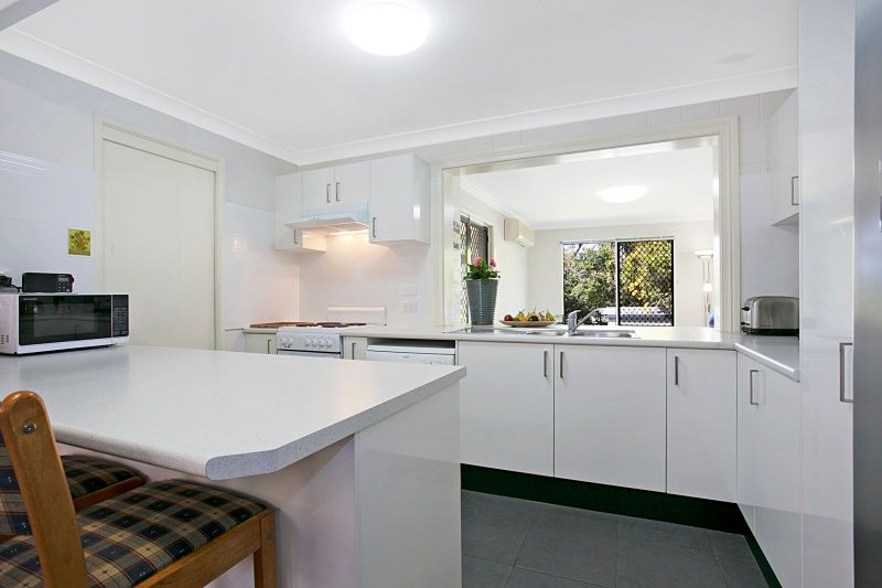 10 Hindon Street, Corinda, QLD 4075