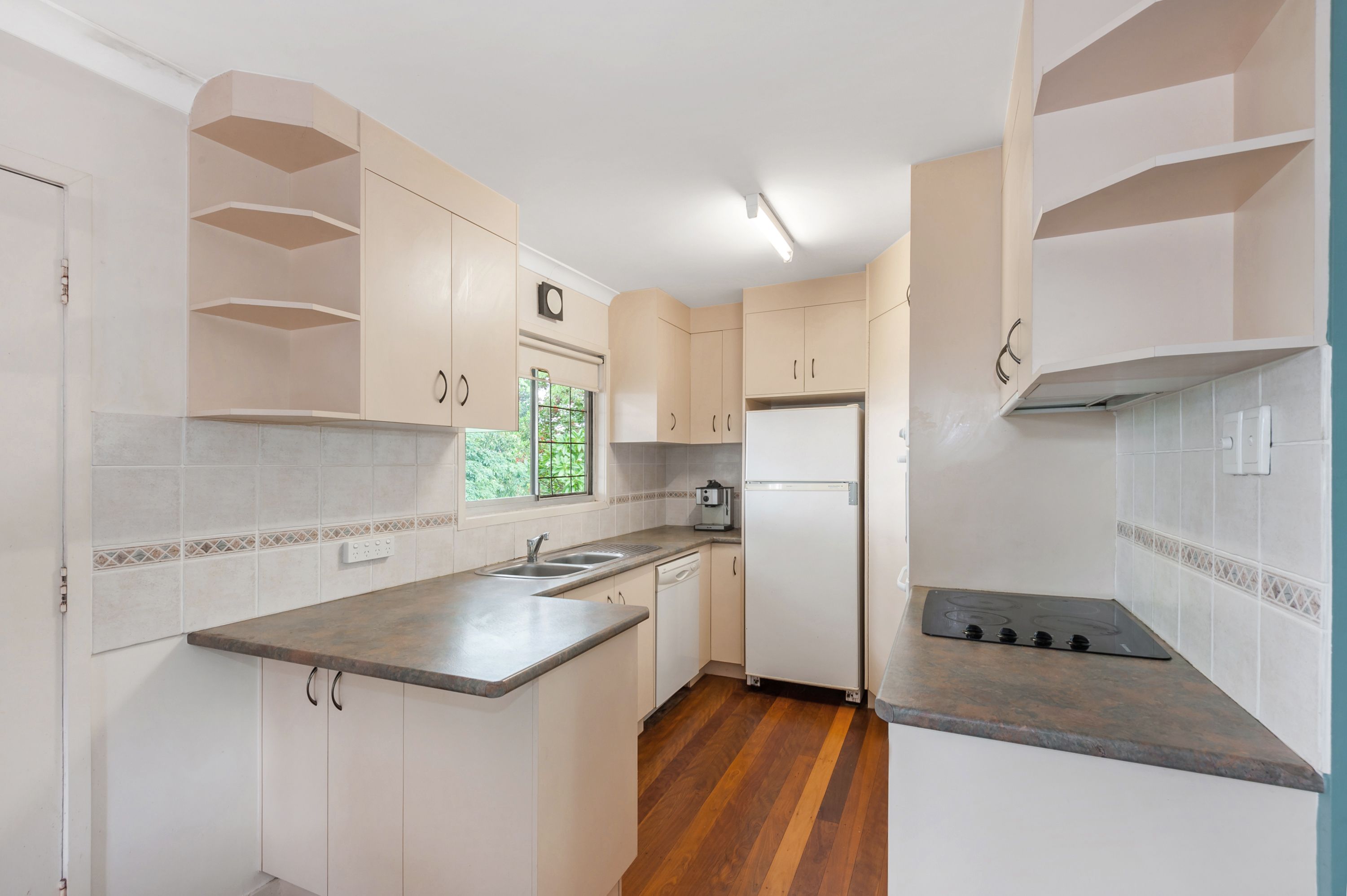 27 Vasey Street, Moorooka, QLD 4105