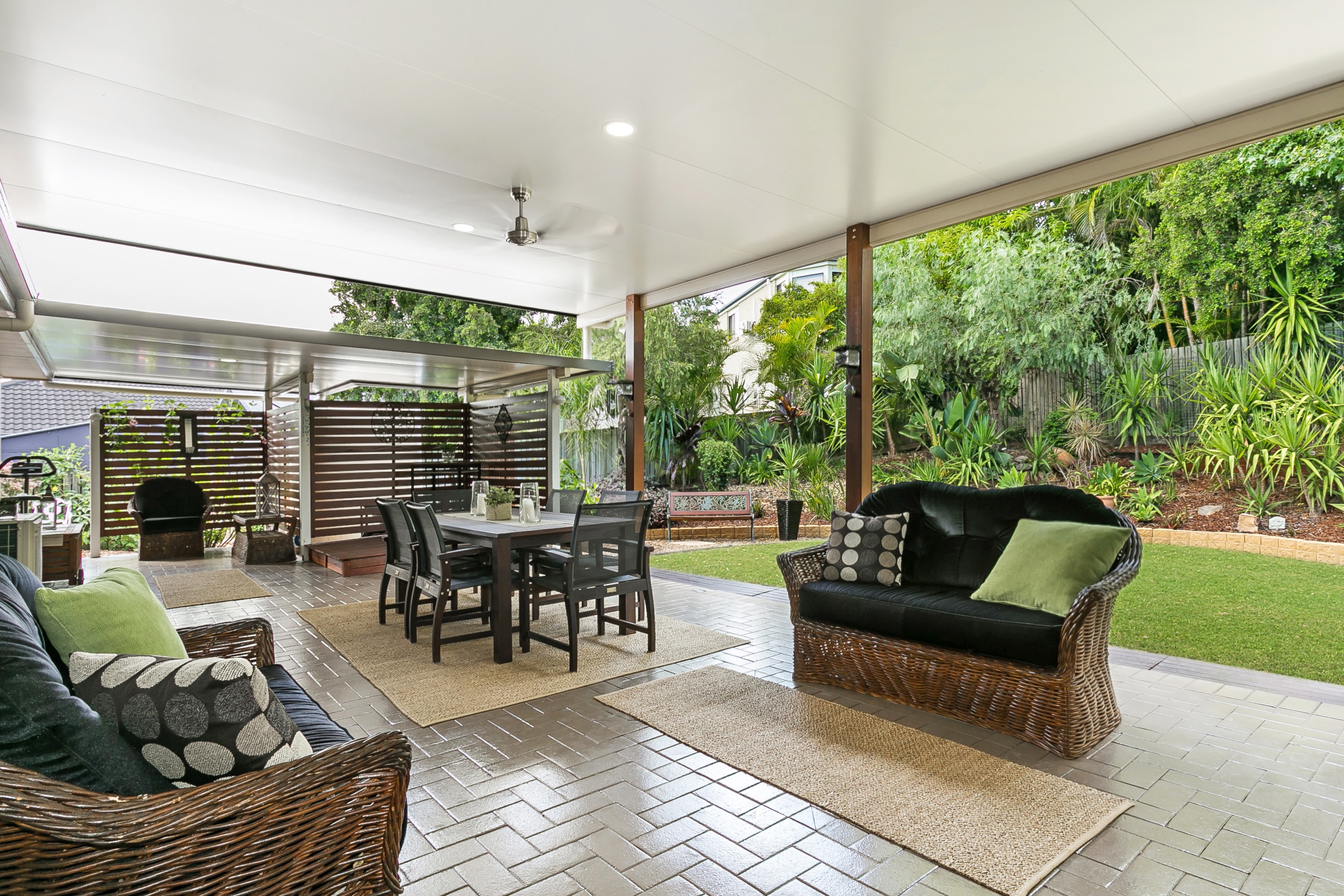 6 Elamang Close, Sinnamon Park, QLD 4073