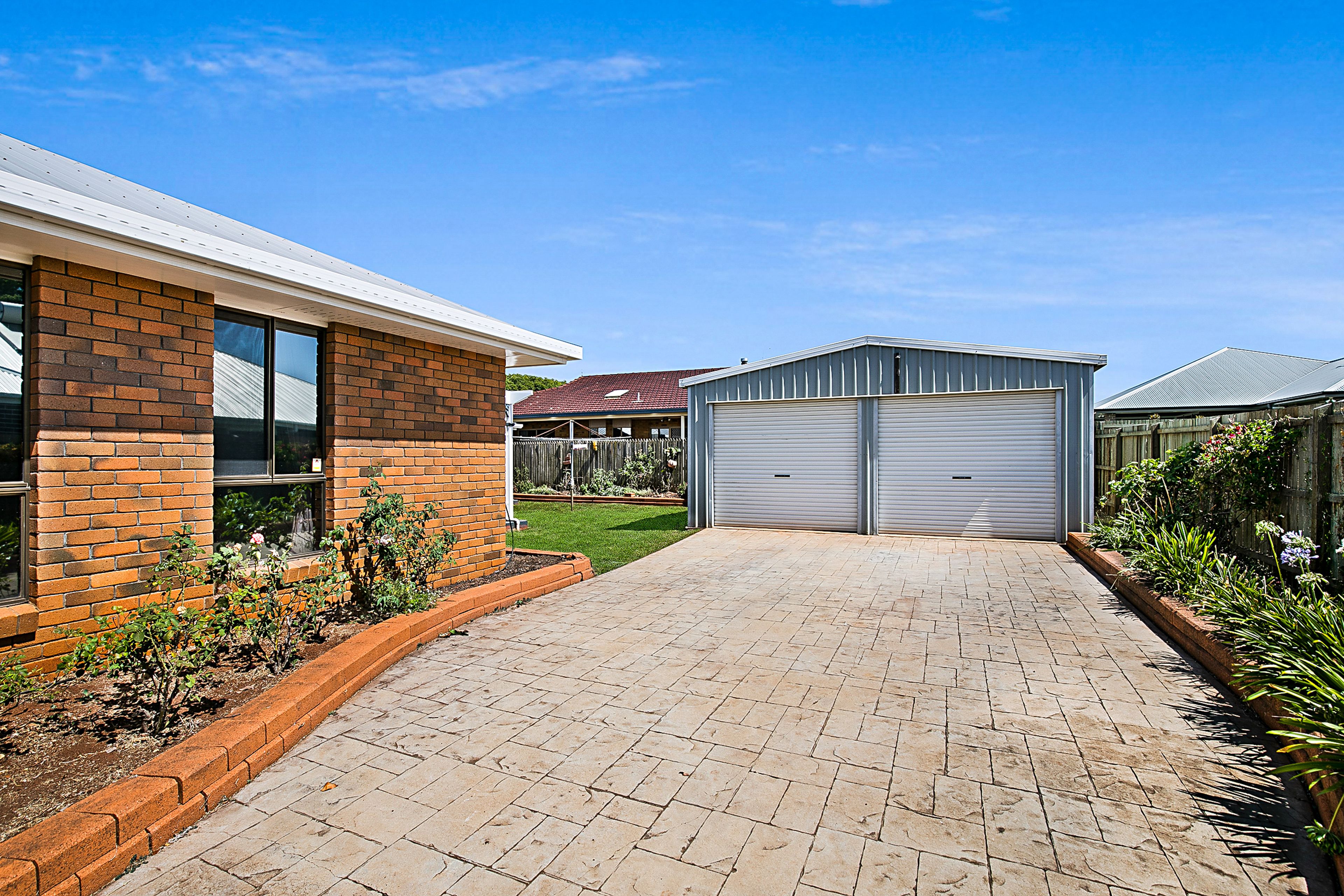 1 Calypso Street, Middle Ridge, QLD 4350