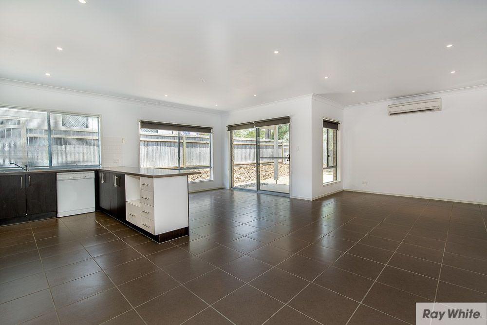 42 Winlock Circuit, Warner, QLD 4500