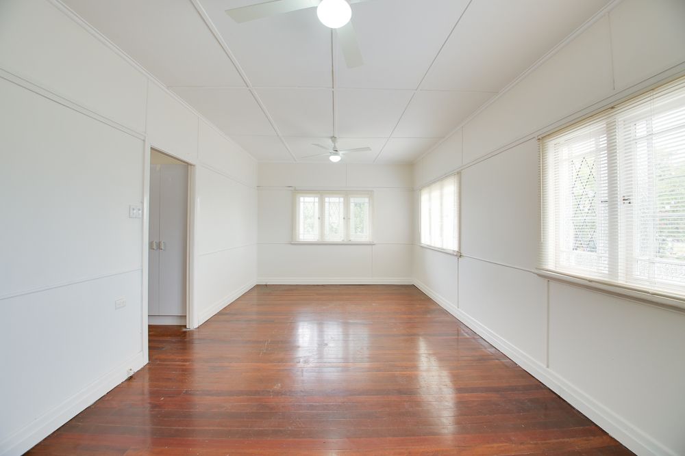45 Dudleigh Street, North Booval, QLD 4304