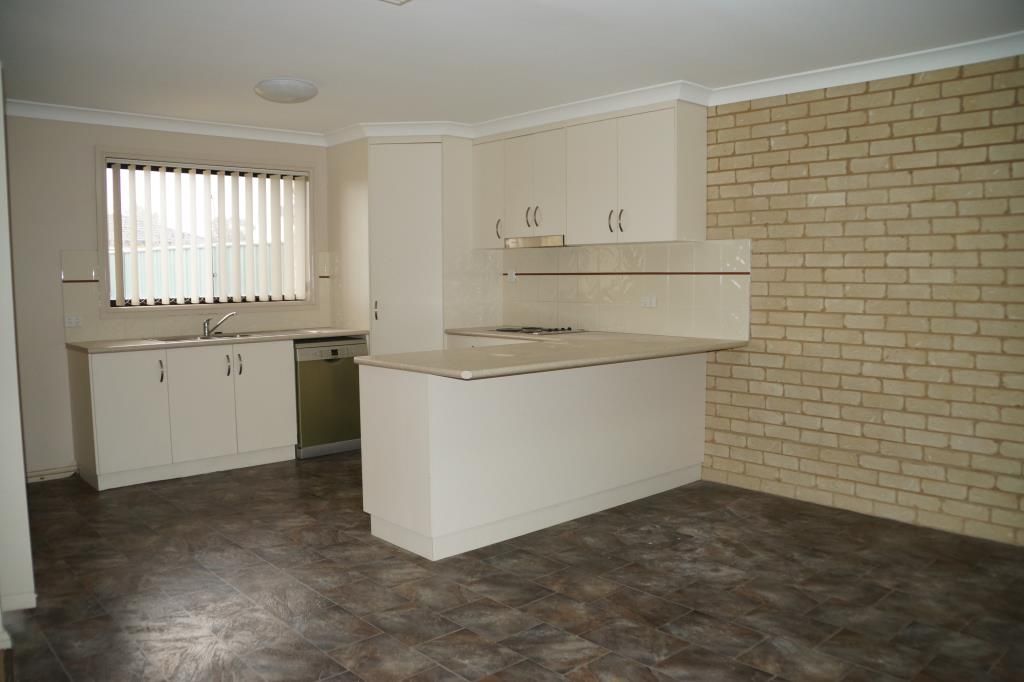 9B Ironbark Close, Dubbo, NSW 2830
