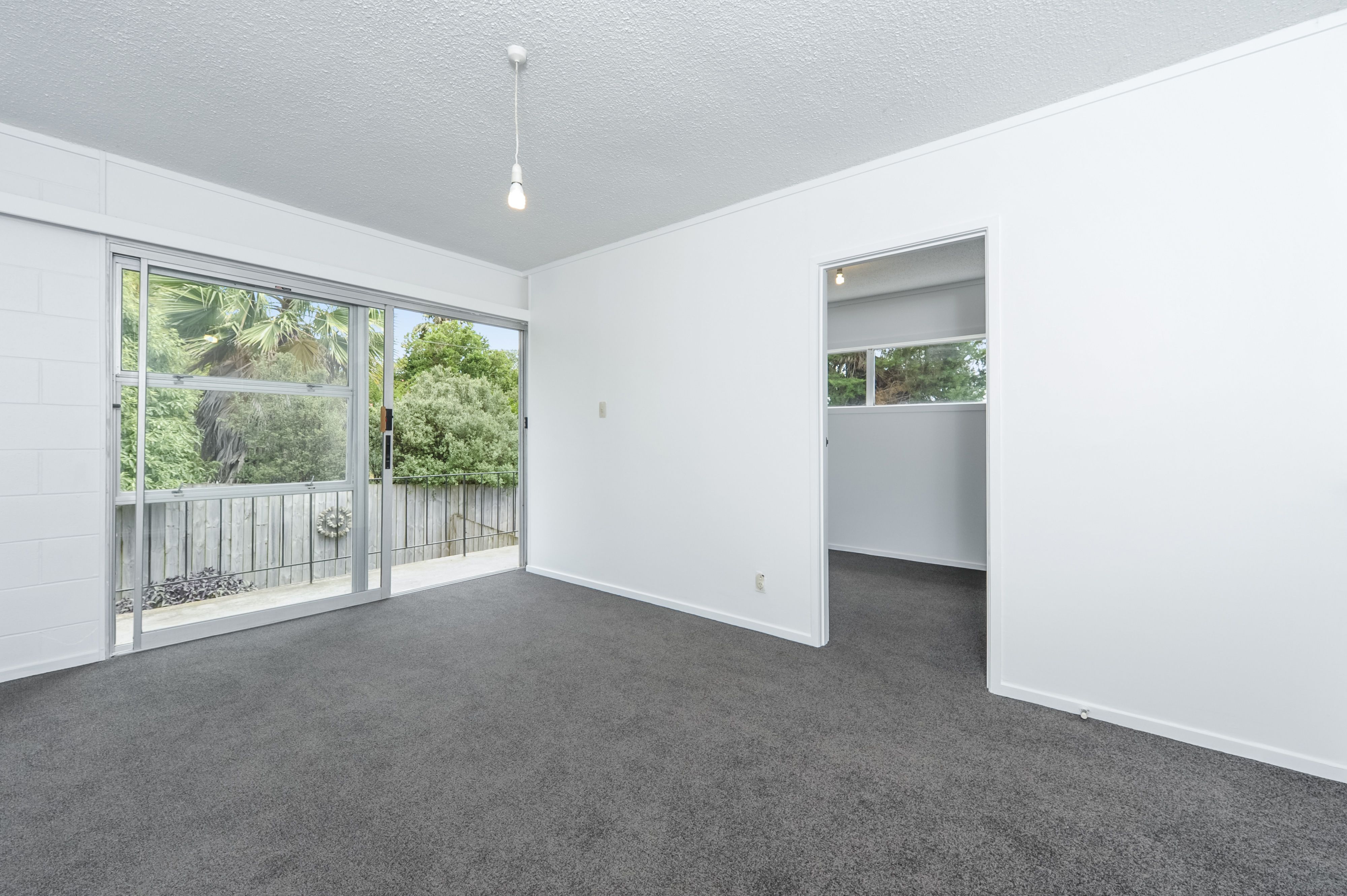 5/23B Western Springs Road, Morningside, Auckland