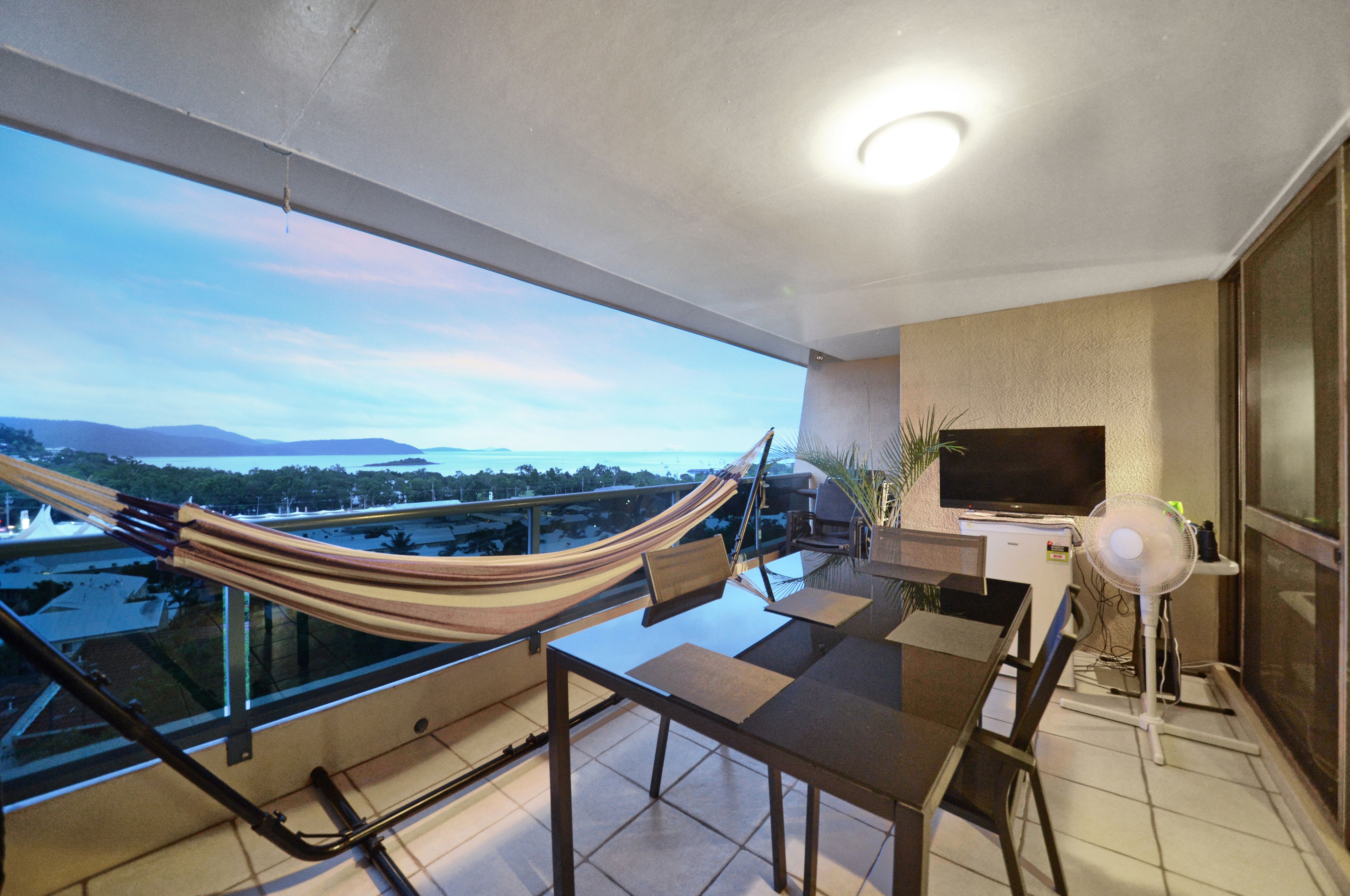 4 Eshelby Drive, Cannonvale QLD 4802