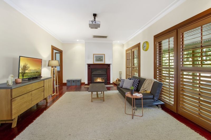 30 Coach House Place