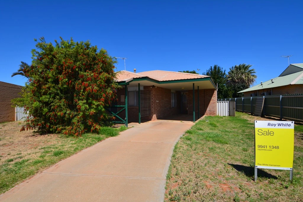 17 Granberry Drive, Carnarvon, WA 6701
