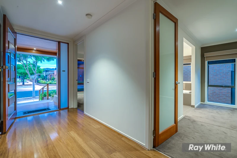 21 Breasley Parkway, Point Cook, VIC 3030