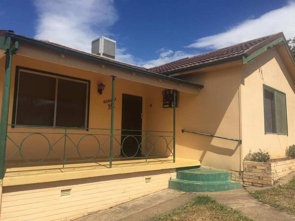80 Broughton Street, Tumut, NSW 2720