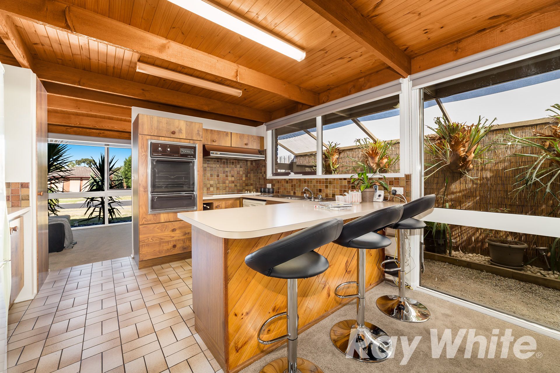 8 Namatjira Court, Mill Park, VIC 3082
