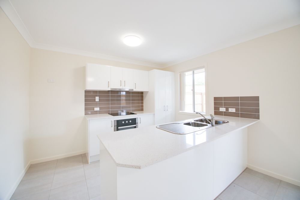 39 Freedom Crescent, South Ripley, QLD 4306