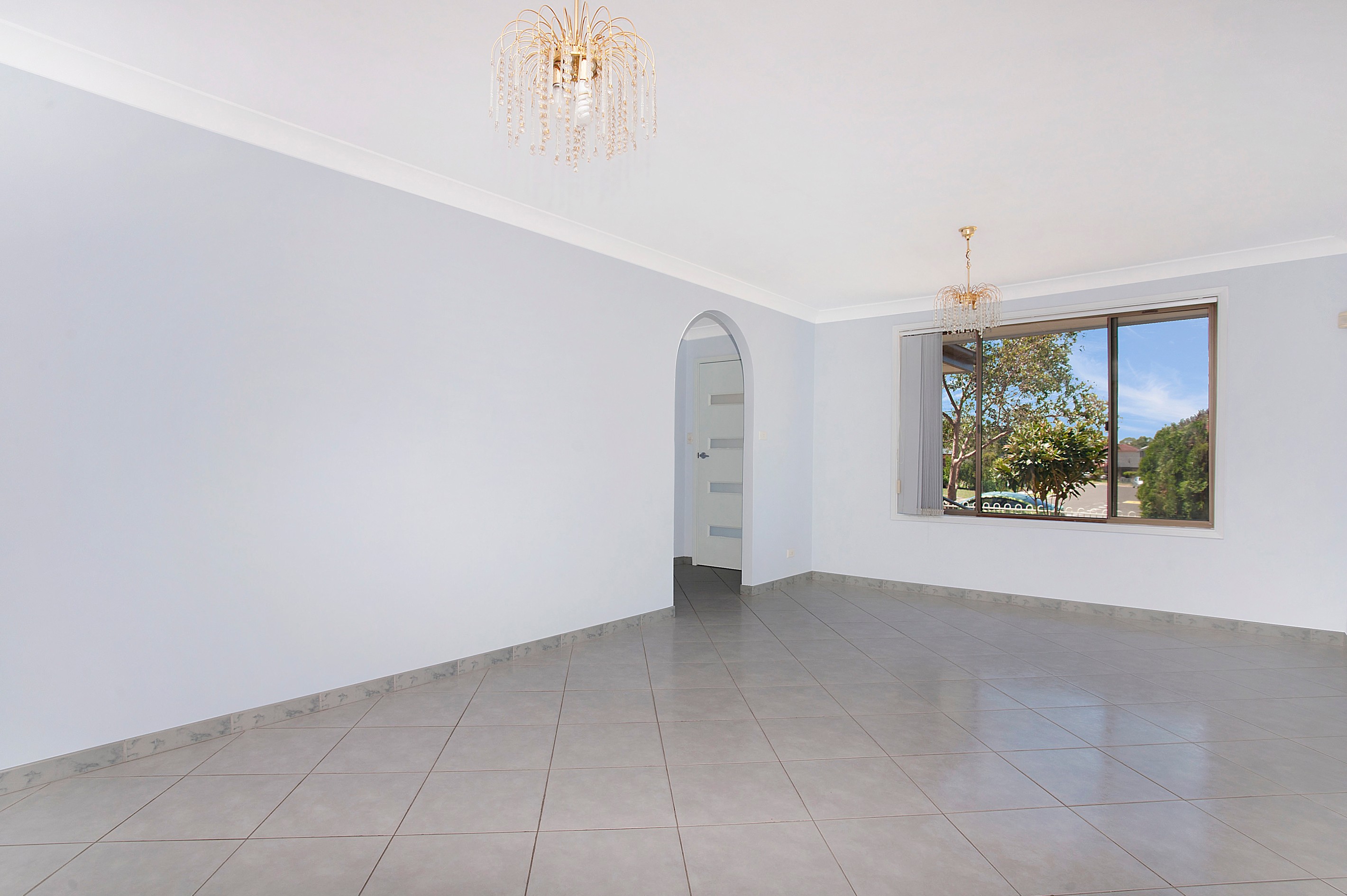 11 Macedon Street, Bossley Park, NSW 2176