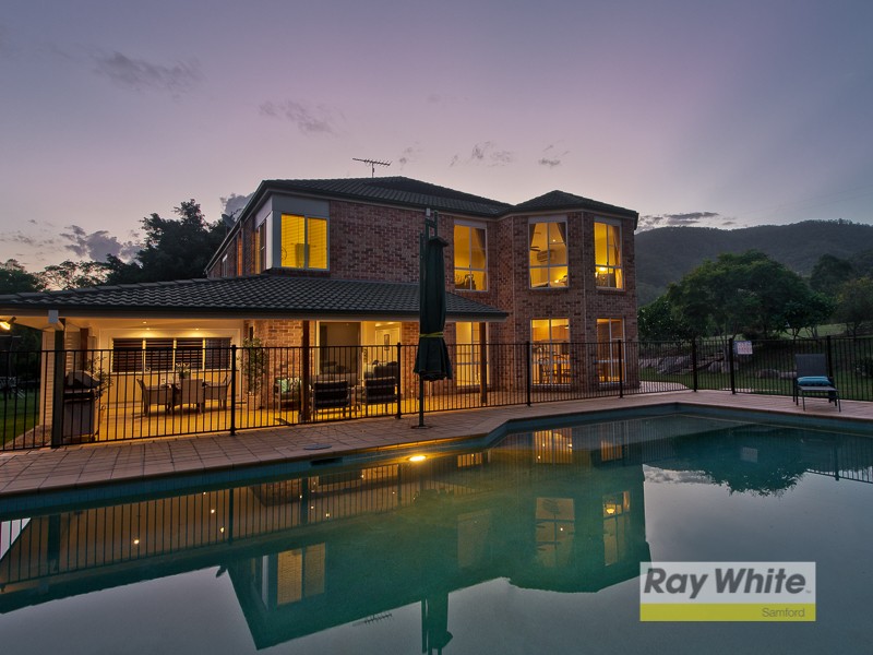 6 Smallwood Court, Samford Valley, QLD 4520