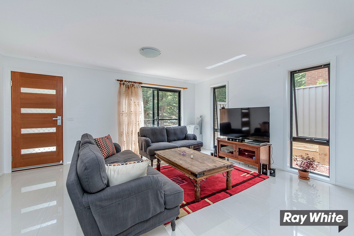 2 Clubbe Crescent, Macgregor, ACT 2615