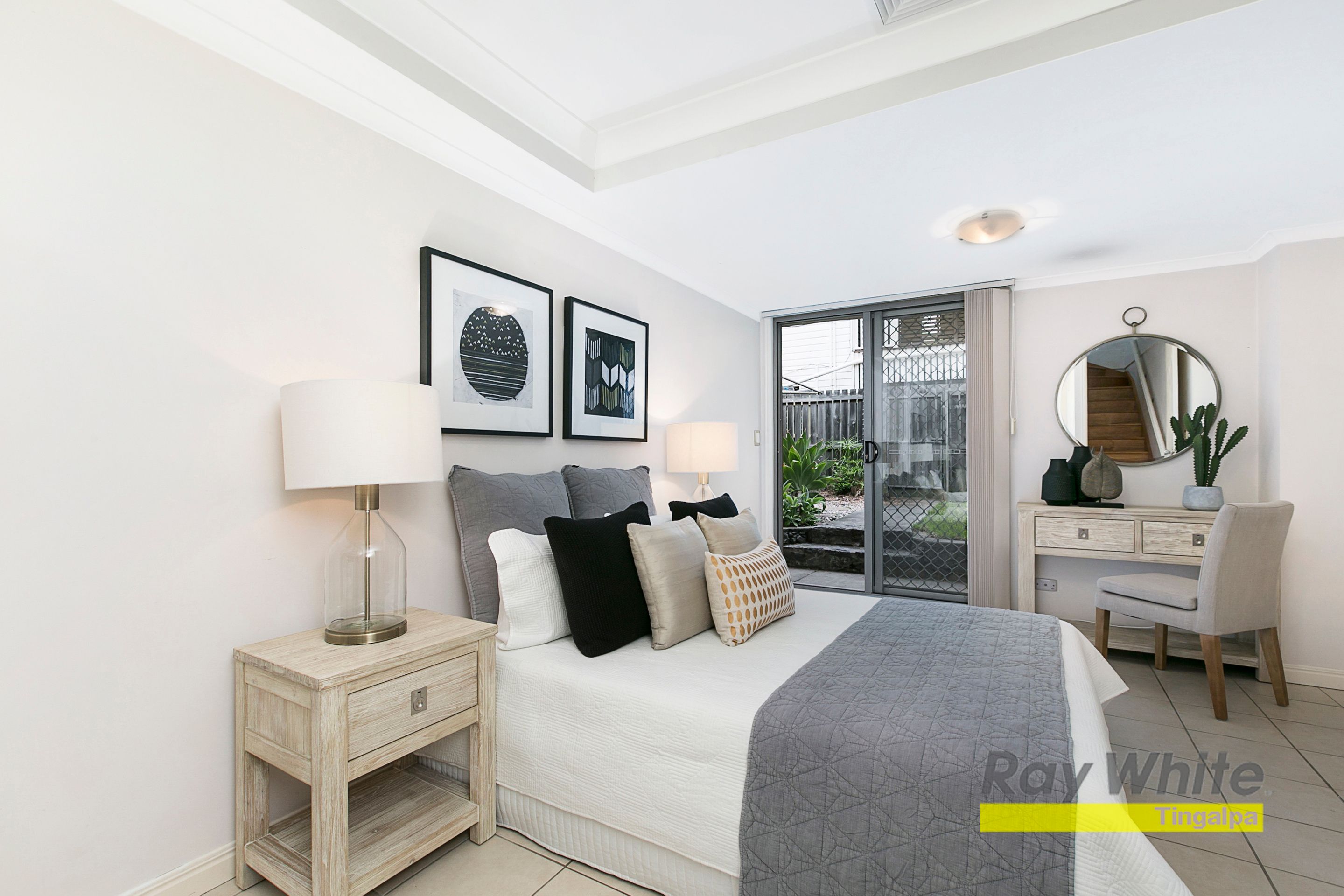 9 Monmouth Street, Morningside QLD 4170