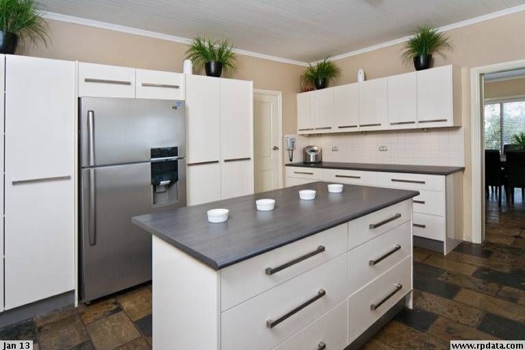 209 Windebanks Road, Aberfoyle Park, SA 5159