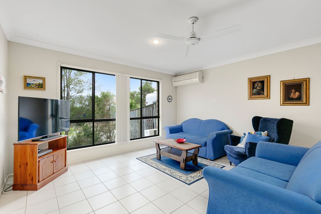 2/17 Kumnick Street, Upper Coomera, QLD 4209