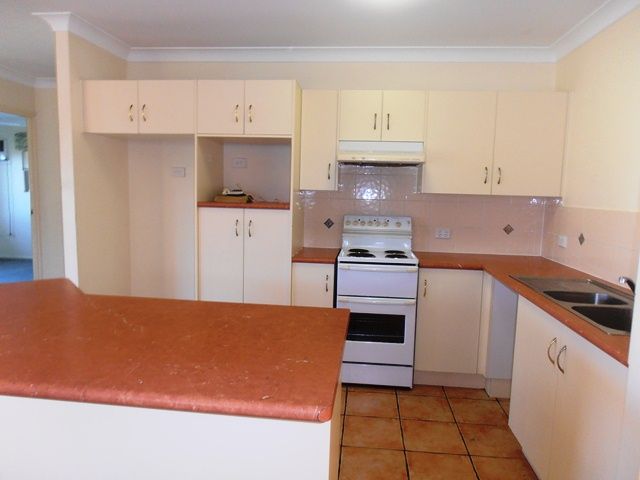 13 Kinnardy Street, Burdell, QLD 4818