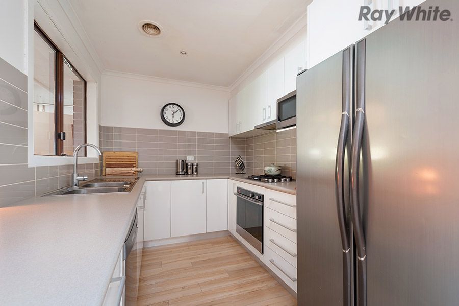 47 Manchester Drive, Sydenham, VIC 3037