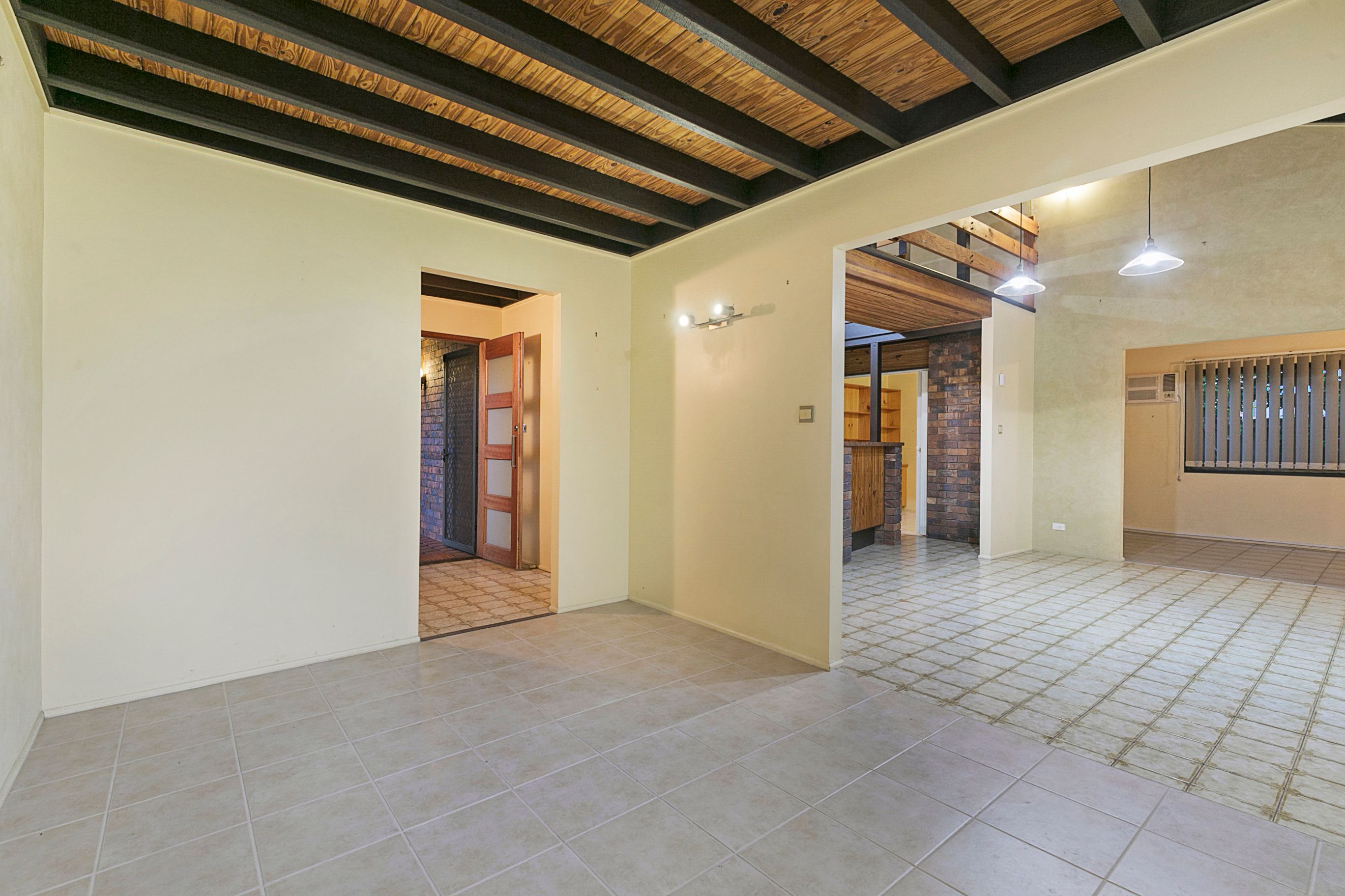 39 Agravain Street, Carindale, QLD 4152