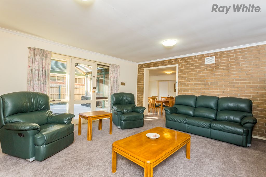 30 Rutherglen Way, Taylors Lakes, VIC 3038