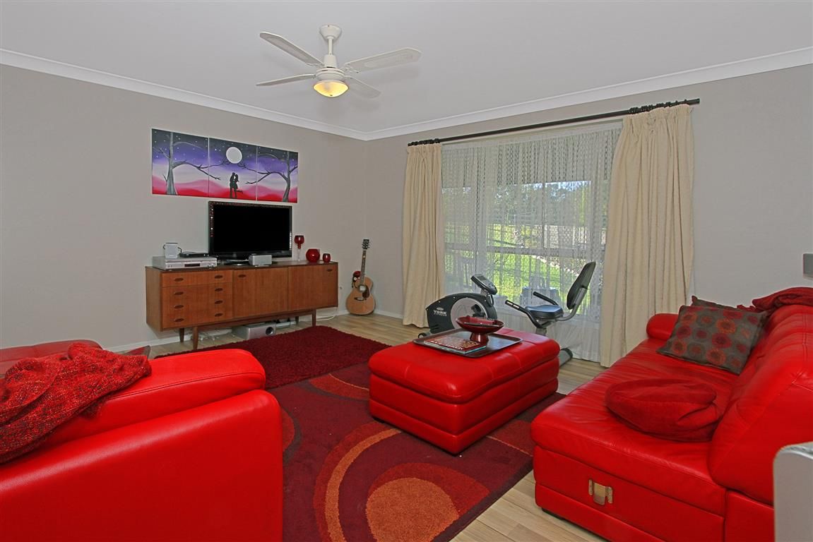 9 Northside Close, North Batemans Bay, NSW 2536