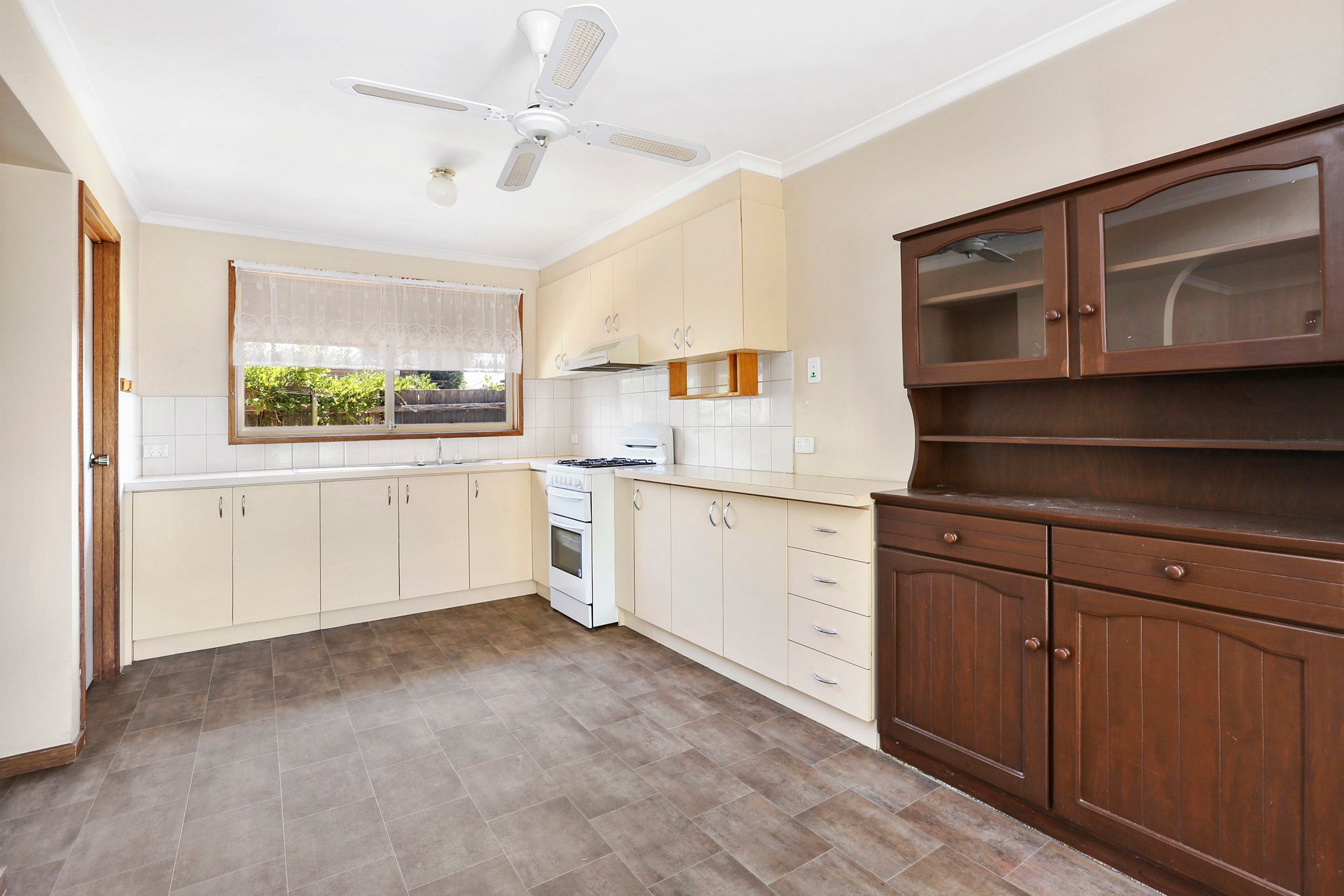2/6 Harvard Court, Whittington, VIC 3219