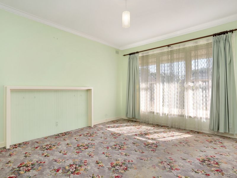 10 Raymel Crescent, Campbelltown, SA 5074