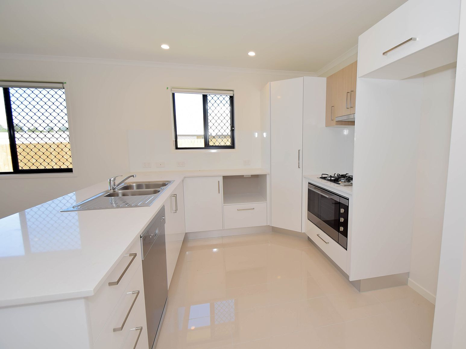 1 Honeyeater Place, BLI BLI, QLD 4560